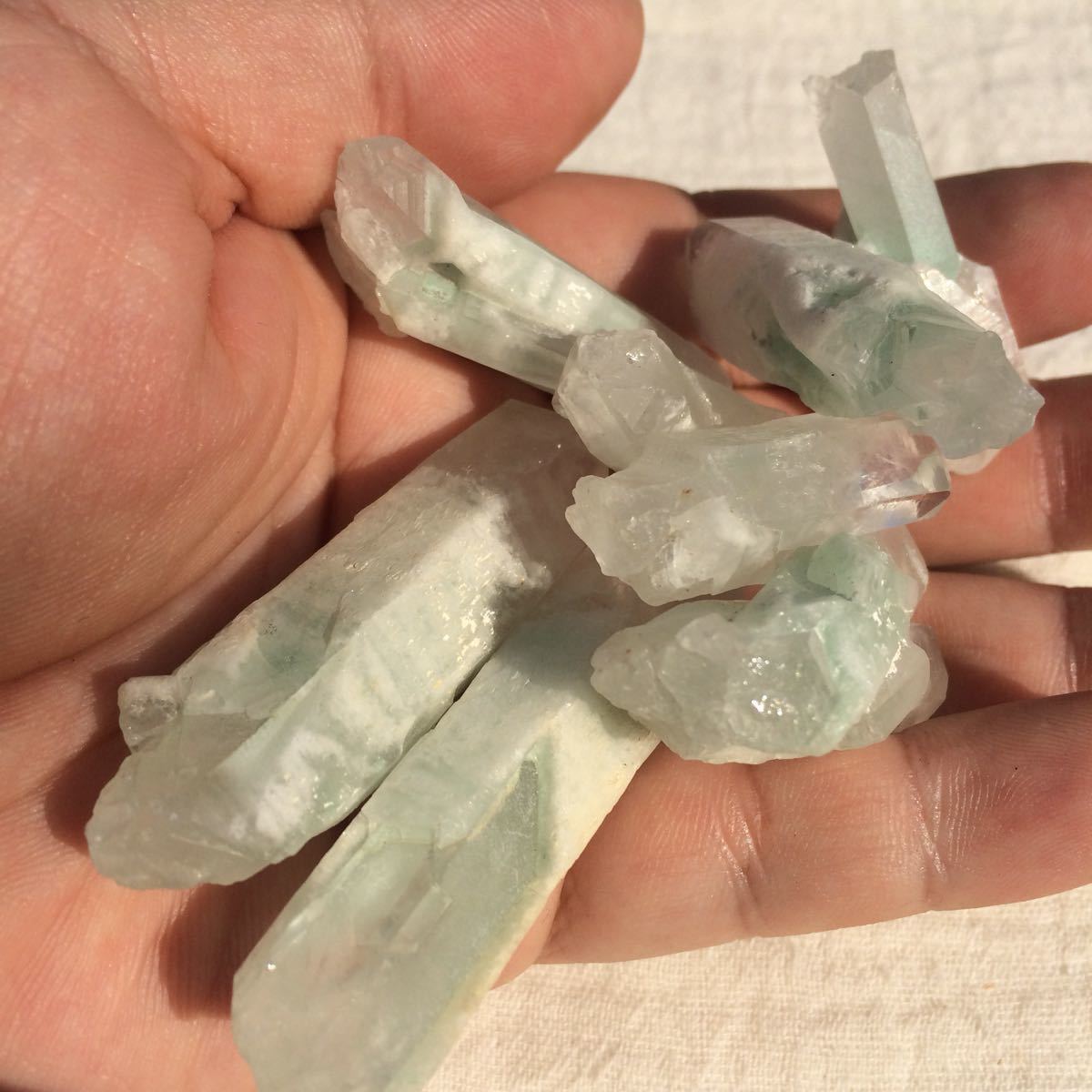 フックサイト セラドナイト入り 水晶 8本 クォーツ 天然 水晶 フックサイト セラドナイト入り 水晶 8本 クォーツ 天然 水晶