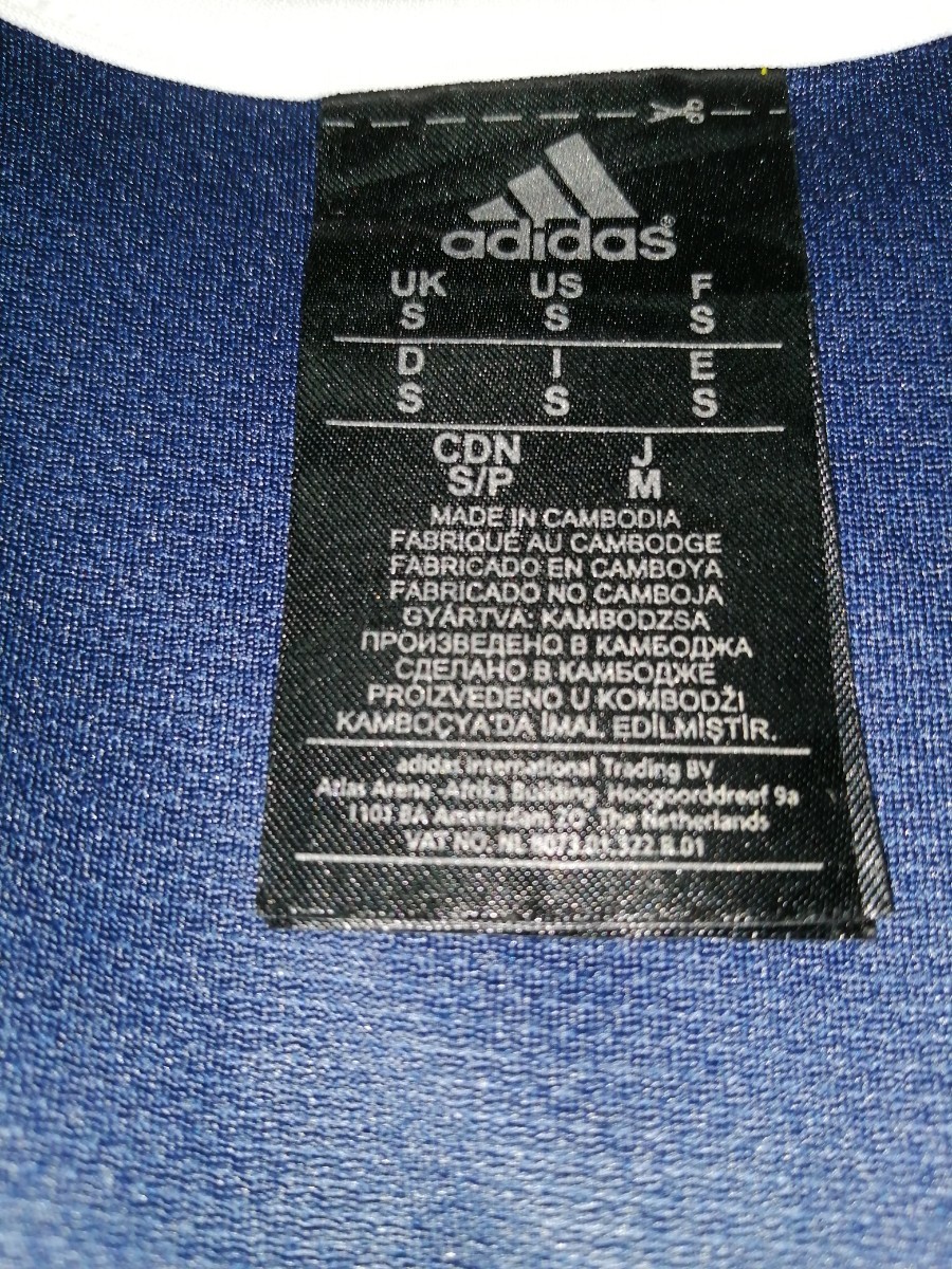 タンクトップ アディダス adidas イエロー＆ネイビー サイズS  表記ですが Mサイズ位の大きさです。スポーツジムとかにも◎