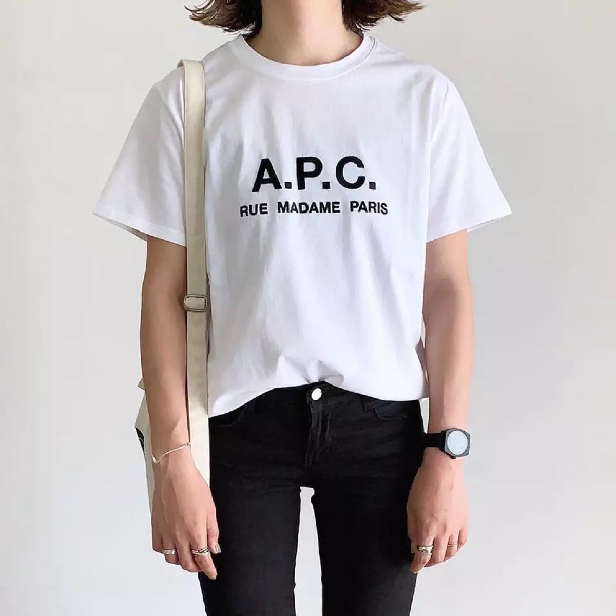 最安値 APC アーペーセー Lサイズ ロゴプリントTシャツ タグなし 商品 