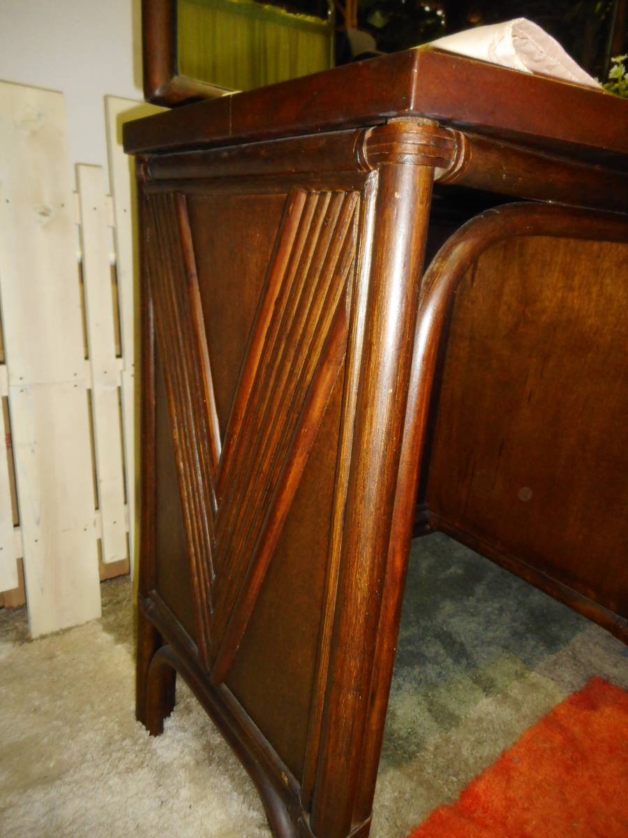  antique style dresser dresser furniture dresser angle . changes mirror secondhand goods 