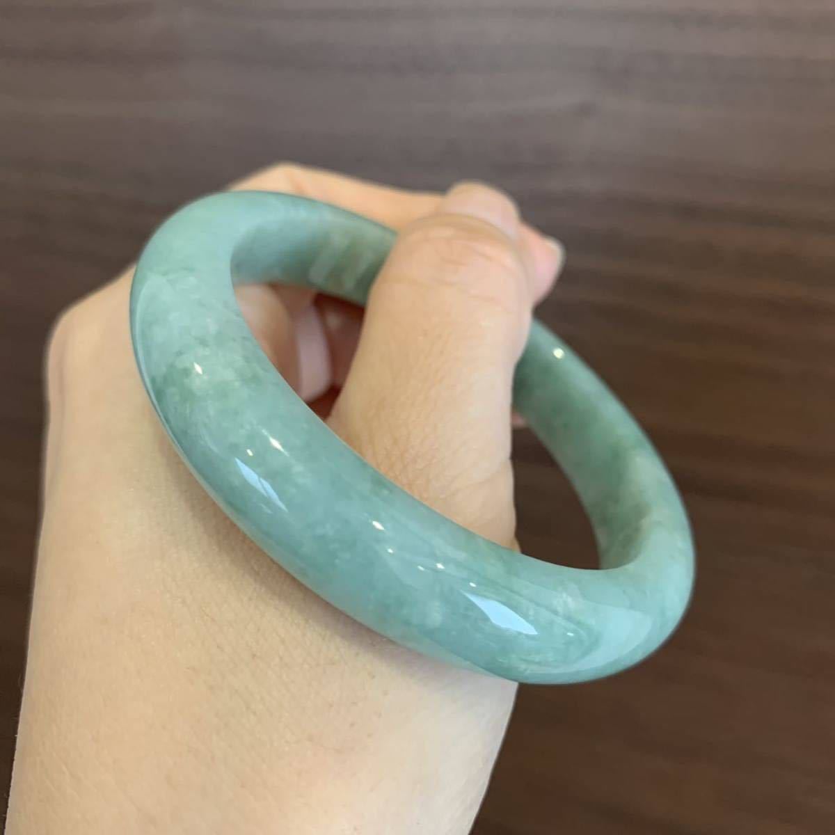 翡翠 ヒスイ腕輪 ミャンマーヒスイ バングル 内径55.7mm+ 果緑