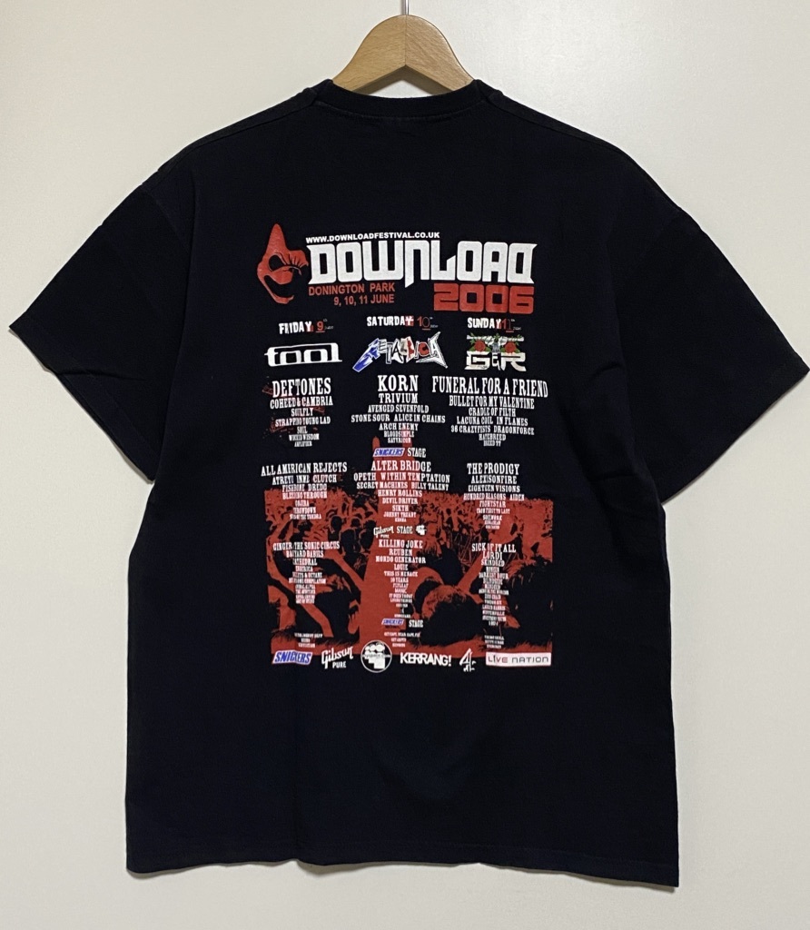 希少 2006年☆DOWNLOAD FESTIVAL ダウンロードフェスティバル 半袖Tシャツ バンドT M 黒 ブラック メタリカ KORN GIBSON ガンズ_画像2