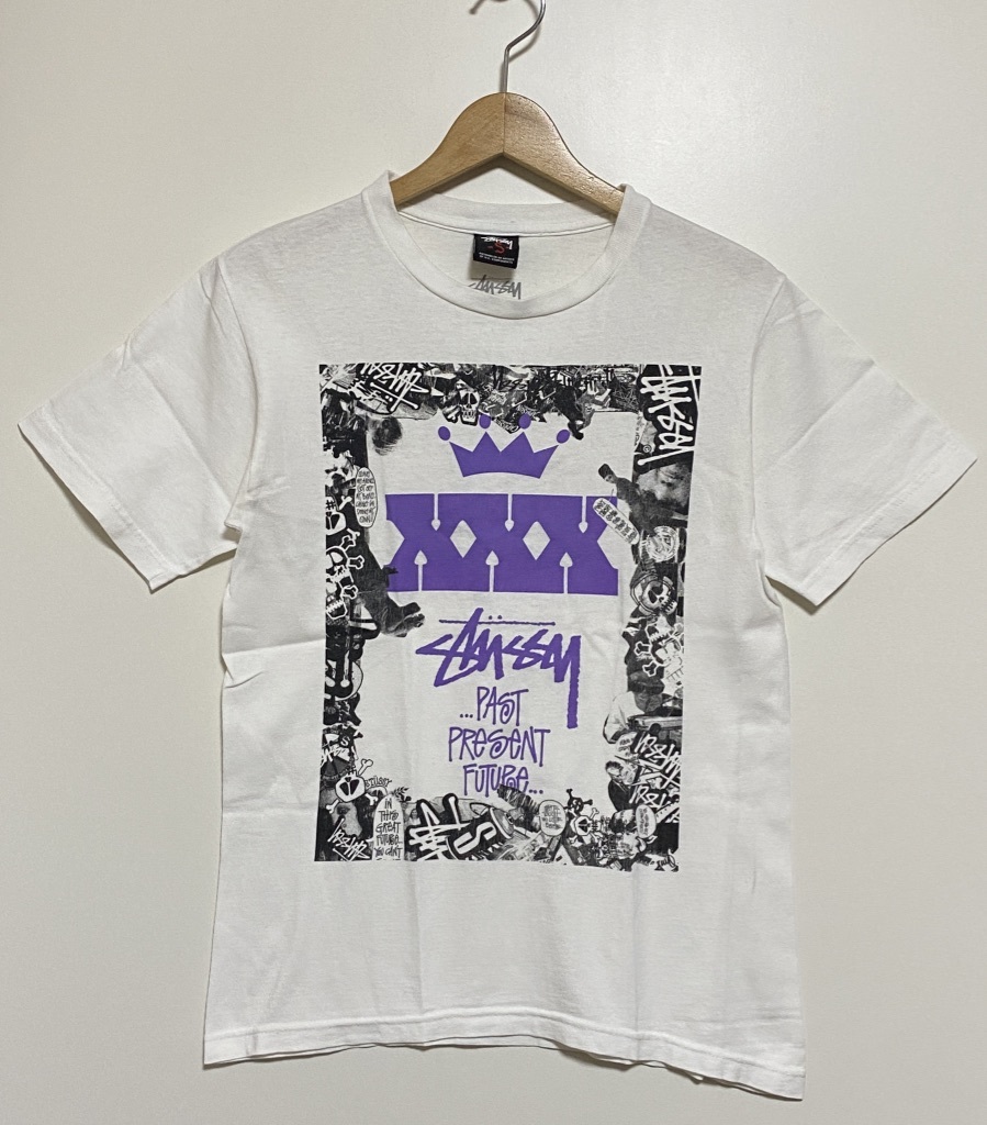 希少 ゾゾタウン限定☆STUSSY ステューシー 30周年 半袖Tシャツ S 白 ホワイト スカル フレーム ZOZOTOWN PAST PRESENT FUTURE_画像1