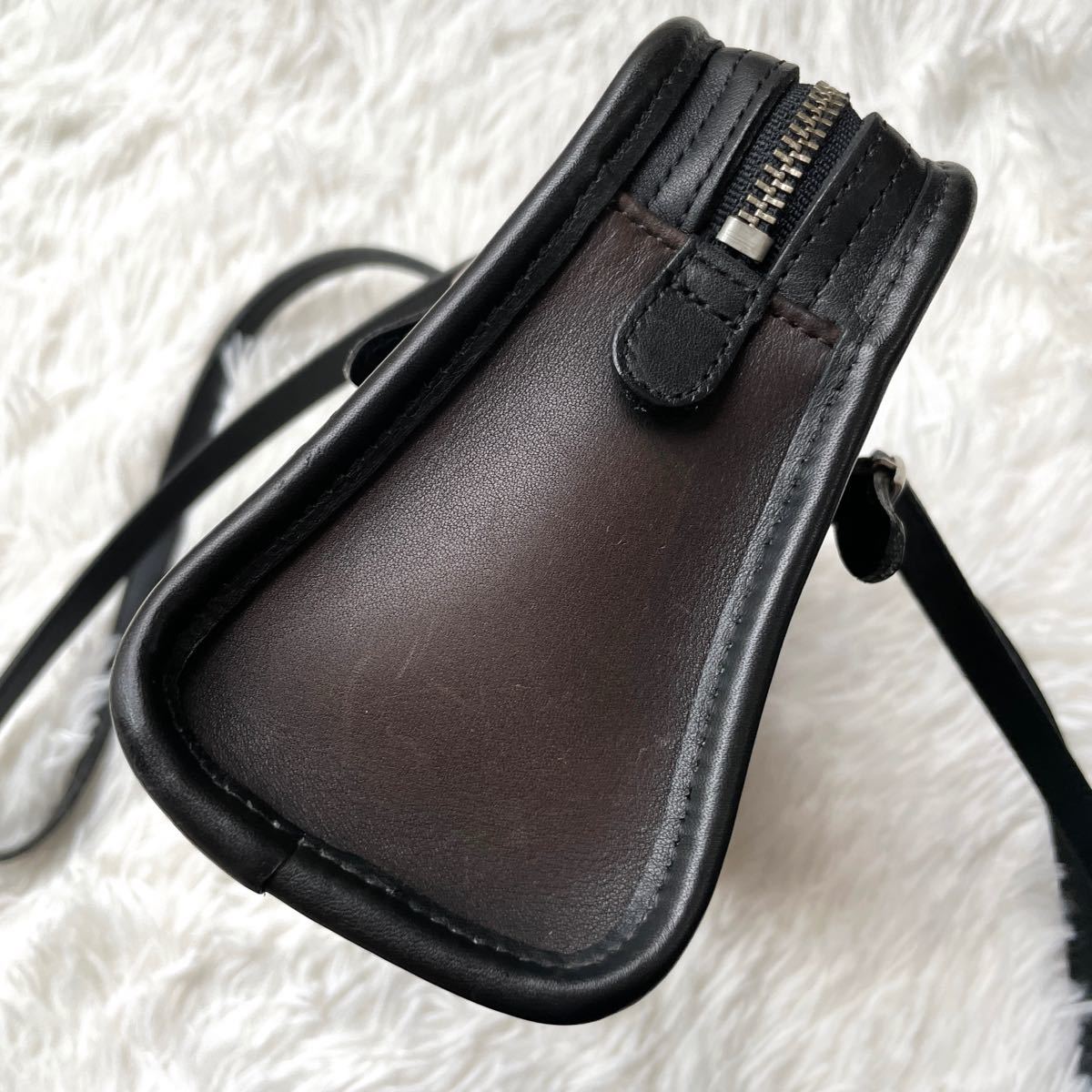 美品】coach ショルダーバッグ オールドコーチ グラブタンレザー