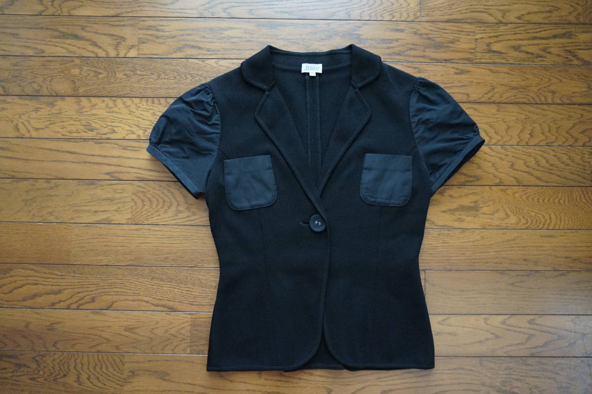 【激安セール】 ◇ FOXEY フォクシー 38 size ◇ ニット 半袖ジャケット ◇ その他 【激安セール】 ◇ FOXEY フォクシー 38 size ◇ ニット 半袖ジャケット ◇ その他