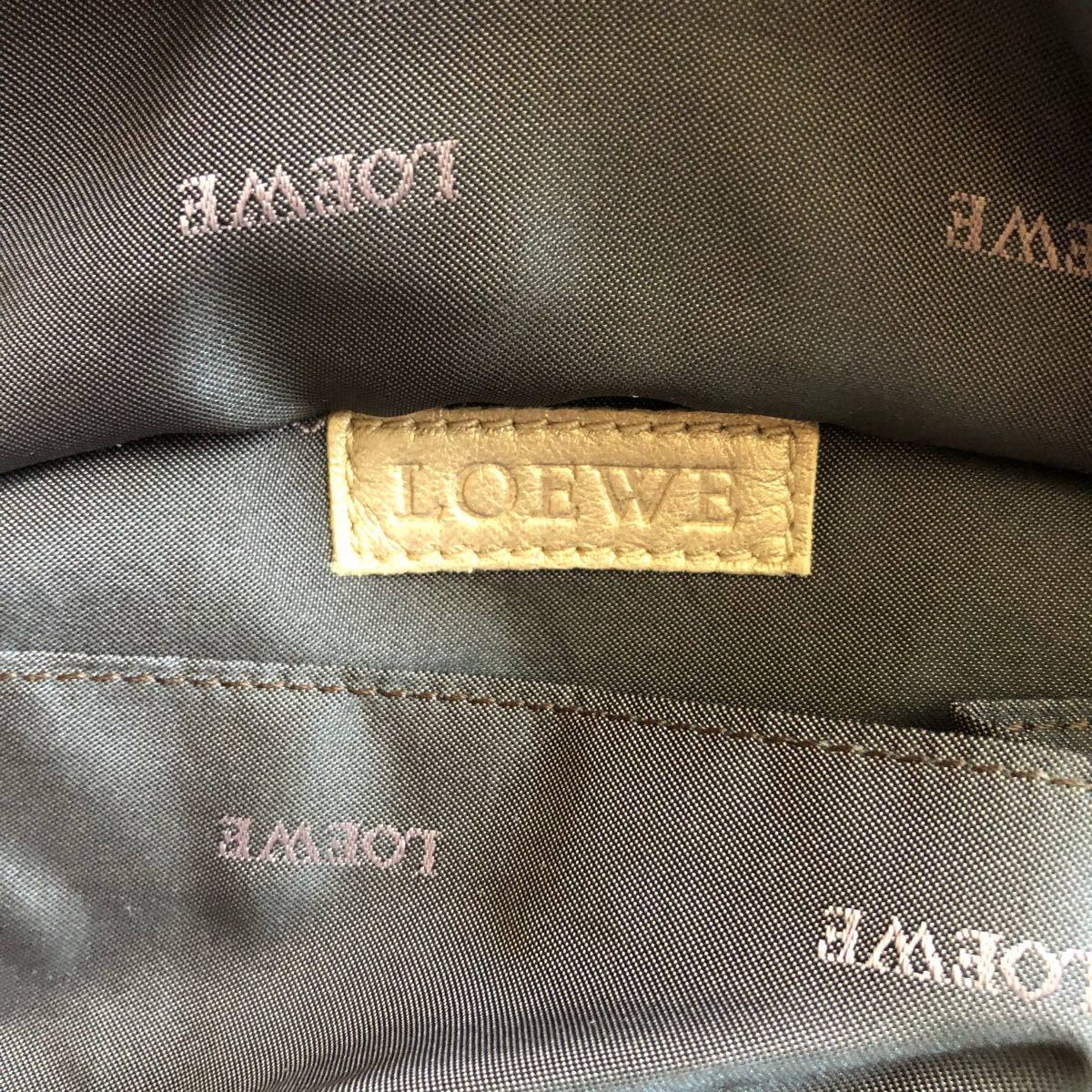 PayPayフリマ|LOEWE ロエベ ナッパアイレ アナグラム ワンハンドル ...