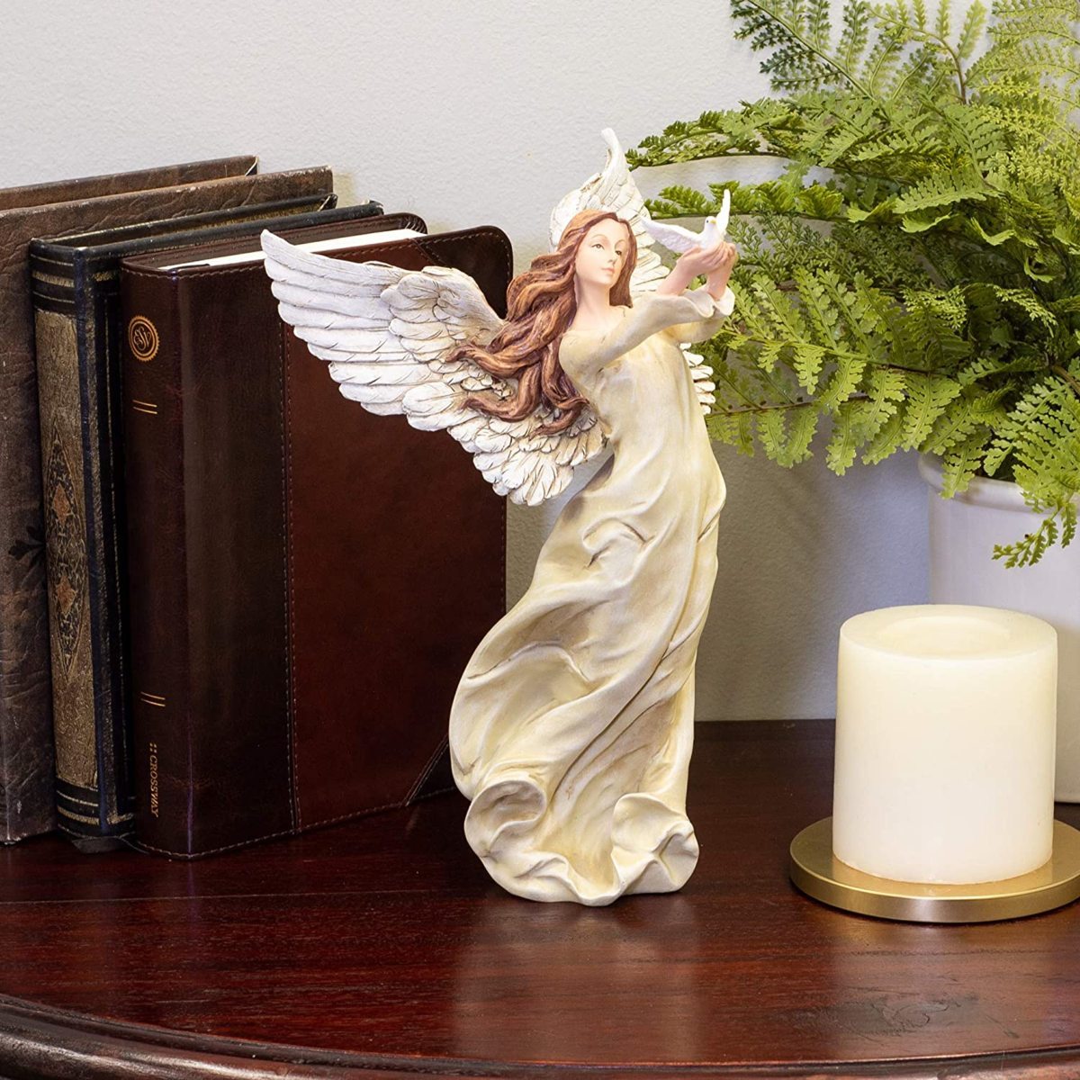 驚きの安さ 鳩を抱く、エンジェル 天使の彫像 宗教ギフト彫刻 高さ 約25ｃｍホームインテリア装飾 小物オブジェ 新築お祝い 贈り物（輸入品 洋風