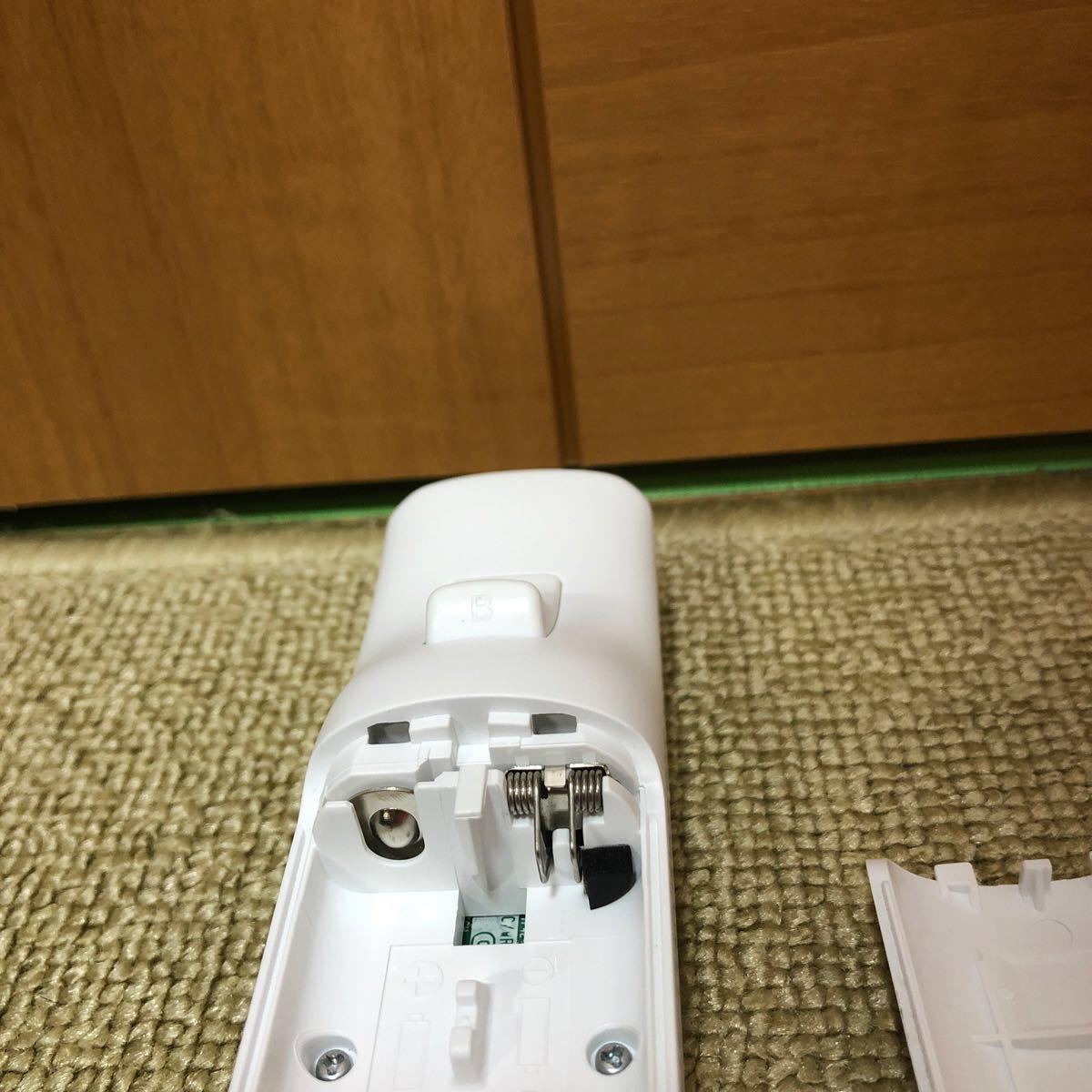 【匿名送料無料】家庭用ゲーム機　任天堂Wiiリモコンモーションプラス ホワイト164-73
