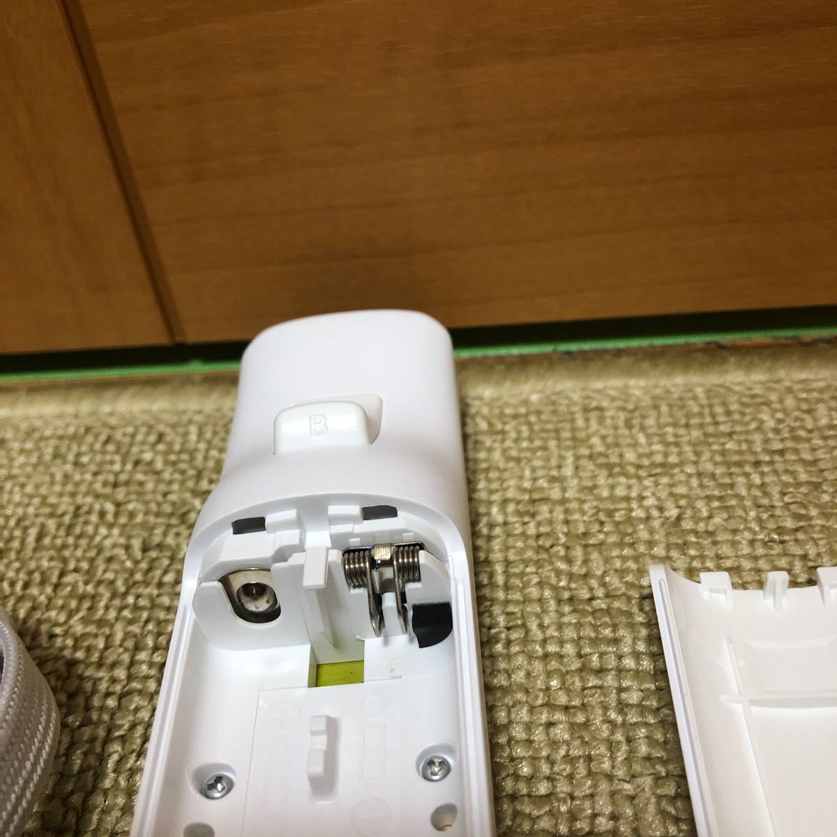 【匿名送料無料】家庭用ゲーム機　任天堂Wiiリモコンモーションプラス ホワイト157-35