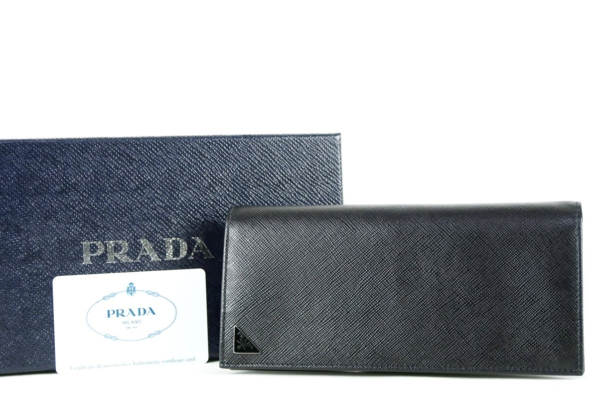 新品同様・未使用】PRADA プラダ 二つ折り長財布 サフィアーノレザー