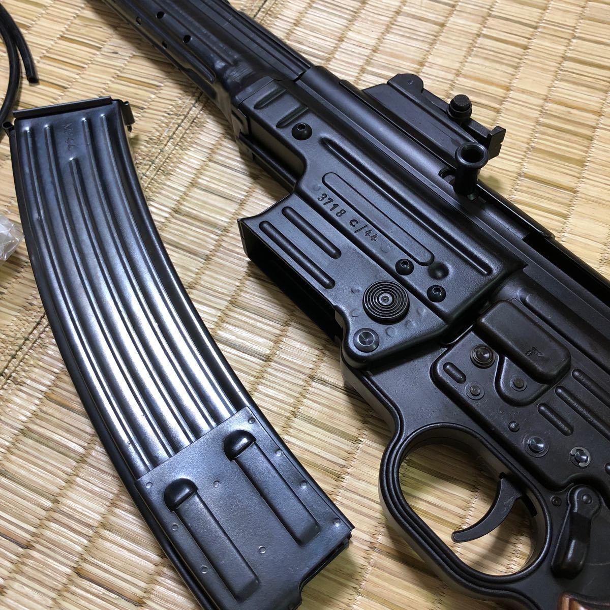 ショウエイ SHOEI MP44 ガスブローバック|Yahoo!フリマ(旧 ショウエイ SHOEI MP44 ガスブローバック|Yahoo!フリマ(旧