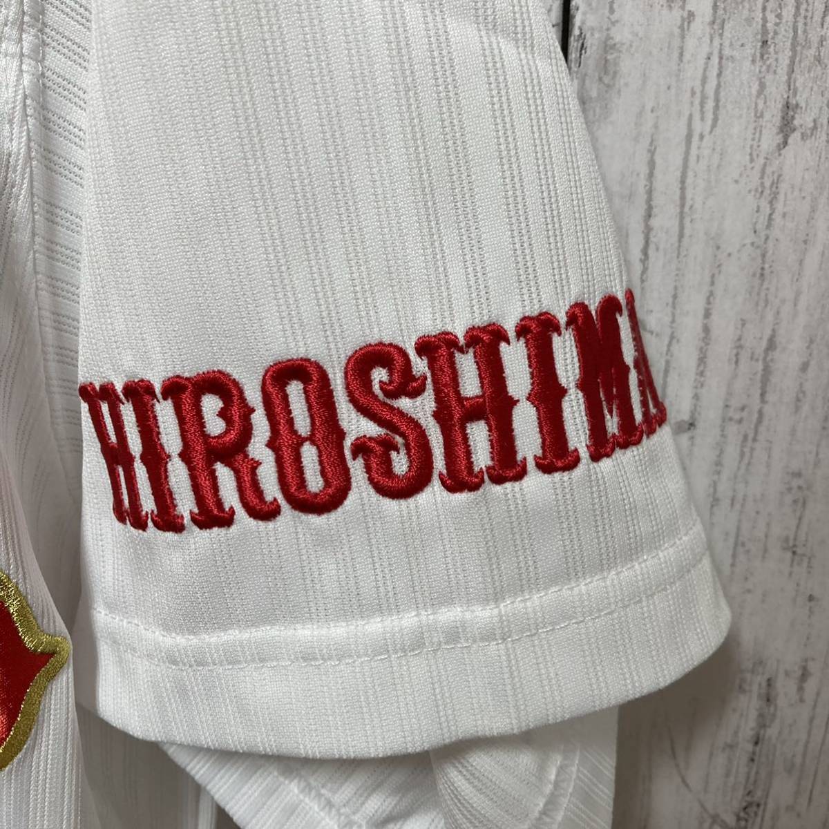 広島東洋カープ】 MIZUNO ミズノ製 野球 #15 黒田博樹 黒田引退 広島東洋カープ】 MIZUNO ミズノ製 野球 #15 黒田博樹 黒田引退