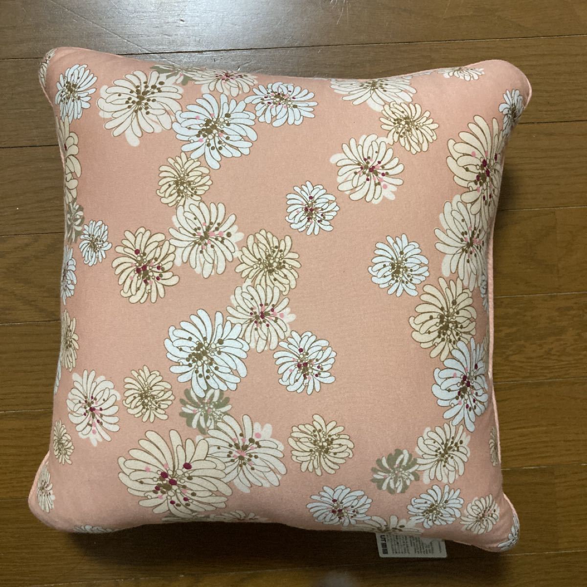 Paypayフリマ 新品未使用 ユニクロ ポールアンドジョー クッション 花柄 ピンク Uniqlo ポール ジョー コラボ Paypayフリマ 新品未使用 ユニクロ ポールアンドジョー クッション 花柄 ピンク Uniqlo ポール ジョー コラボ