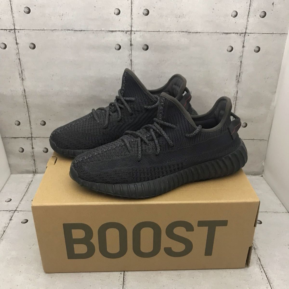 ADIDAS YEEZY BOOST 350 V2 BLACK US7.5 25.5cm アディダス オリジナルス イージー ブースト FU9006_画像1