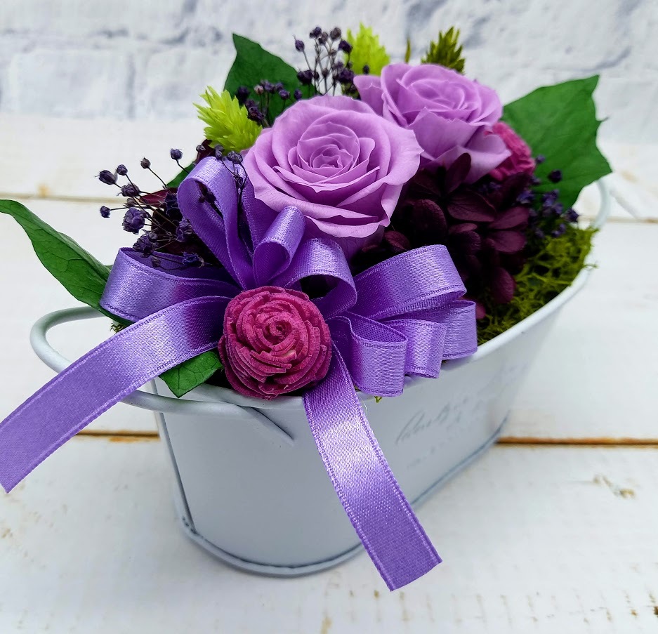 * price cut last 1 piece! preserved flower tin plate oval tray arrange Suite lilac rose gift . recommendation *