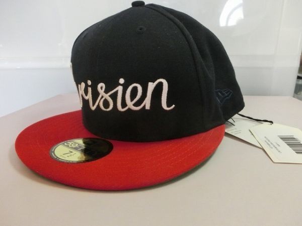 MAISON KITSUNE x NEW ERA Parisien ベースボールキャップ 帽子 レッドxネイビー #KT7-60B-A-N-L メゾンキツネ ニューエラ