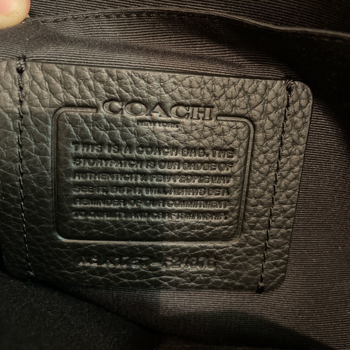 COACH コーチメンズ  ショルダーバッグ