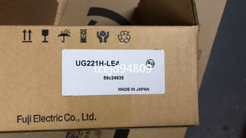 非常に高い品質 新品　FUJI/富士電機 　UG221H-LE4　タッチパネル　 保証付き その他