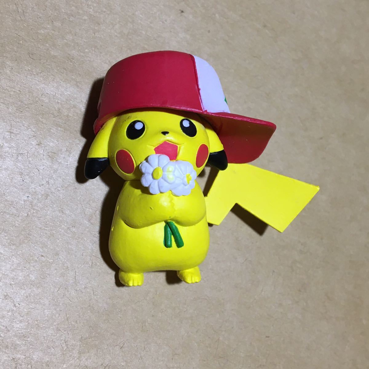 ポケモン 帽子をかぶったピカチュウ サトシの帽子 ピカチュウ フィギュア ポケットモンスター 売買されたオークション情報 Yahooの商品情報をアーカイブ公開 オークファン Aucfan Com