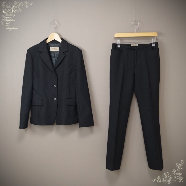  price decline * beautiful goods *PROPORTION BODY DRESSING/ Proportion Body Dressing /4/L corresponding / jacket & pants setup / black / black color / on goods / commuting 