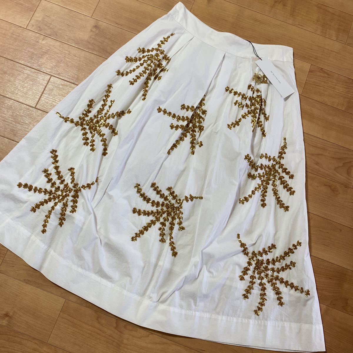 ビームス扱い ne Quittez pas POPLIN BIJOUX スパンコール刺繍 ビームス扱い ne Quittez pas POPLIN BIJOUX スパンコール刺繍