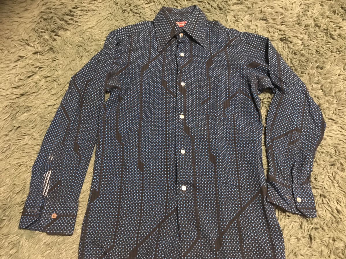 古着 日本製 ハイ シャラク 不思議柄 奇抜 幾何学模様 柄シャツ 長袖 青系 細身 長袖シャツ ビンテージ 70s 80sの画像1