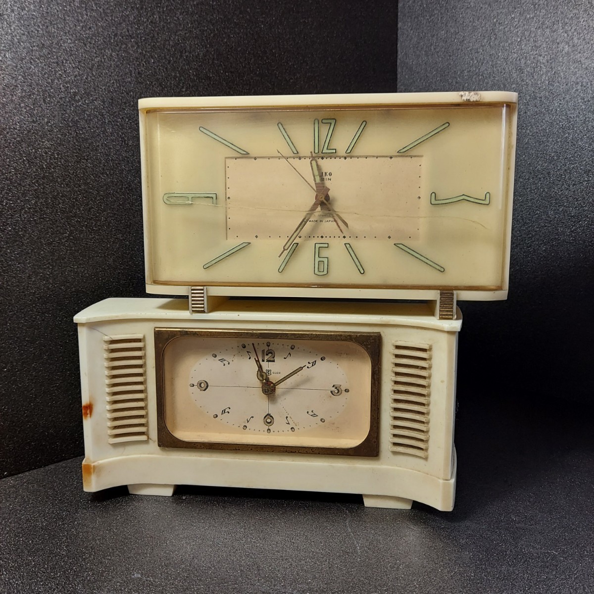 昭和レトロ 置き時計 SEIKO TOYO CLOCK 精工舎 東洋 ゼンマイ 昭和レトロ 置き時計 SEIKO TOYO CLOCK 精工舎 東洋 ゼンマイ
