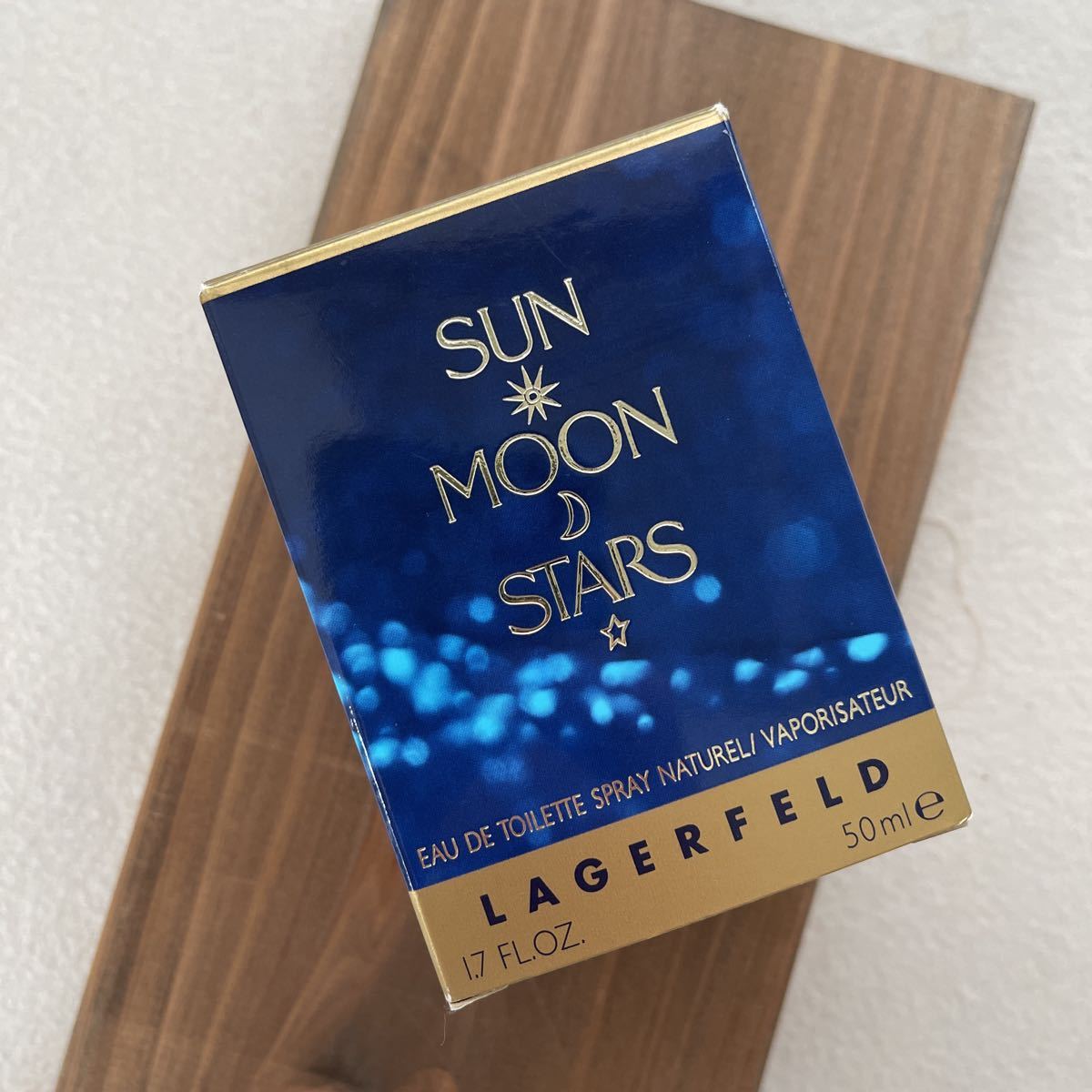 NEW 新着商品 新品 KARL LAGERFELD レア SUN MOON STARS 50ML フレグランス スペシャル コレクターズアイテム プレゼント 香水 最大の割引