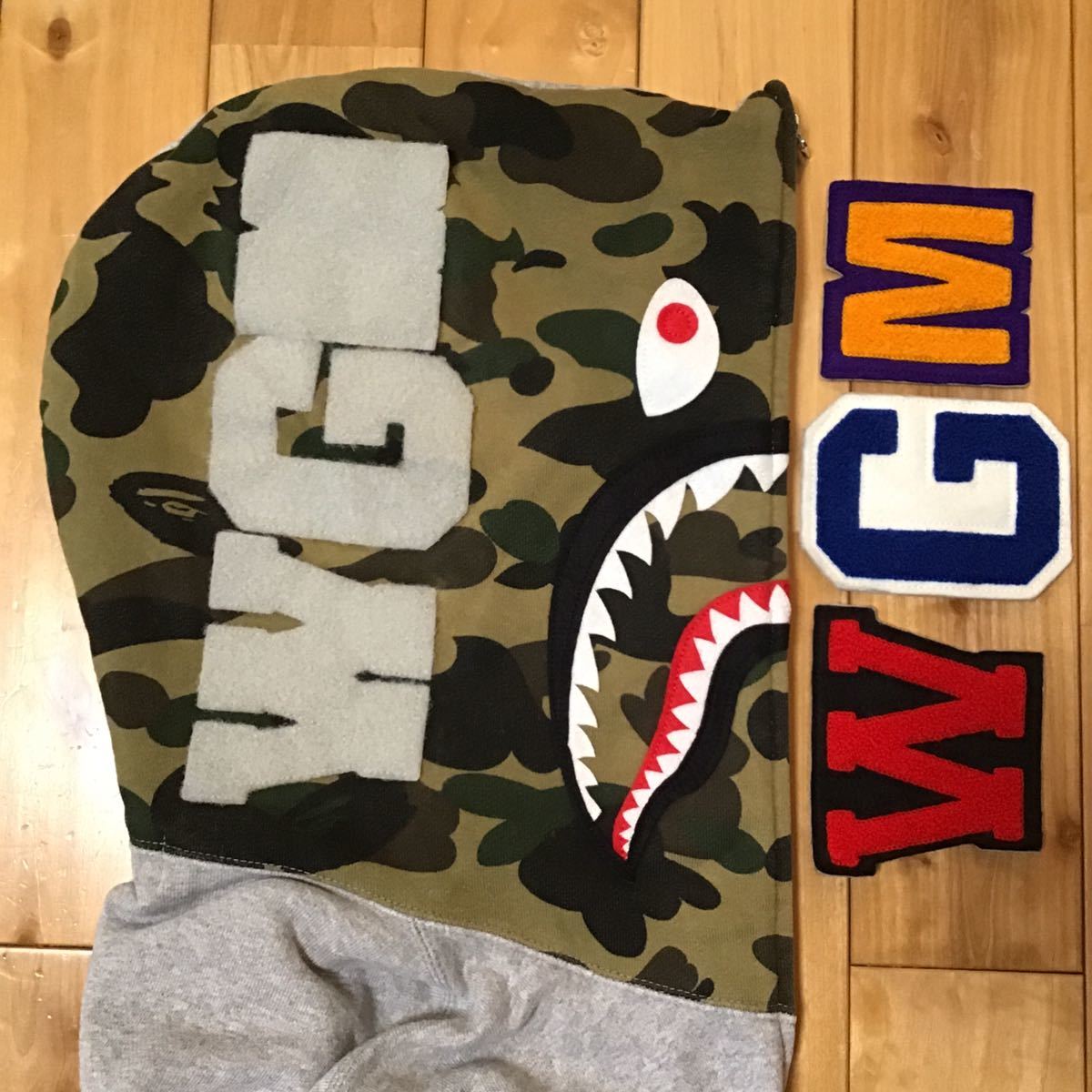1st camo 袖切り替え シャーク パーカー Mサイズ shark full zip 1st camo 袖切り替え シャーク パーカー Mサイズ shark full zip
