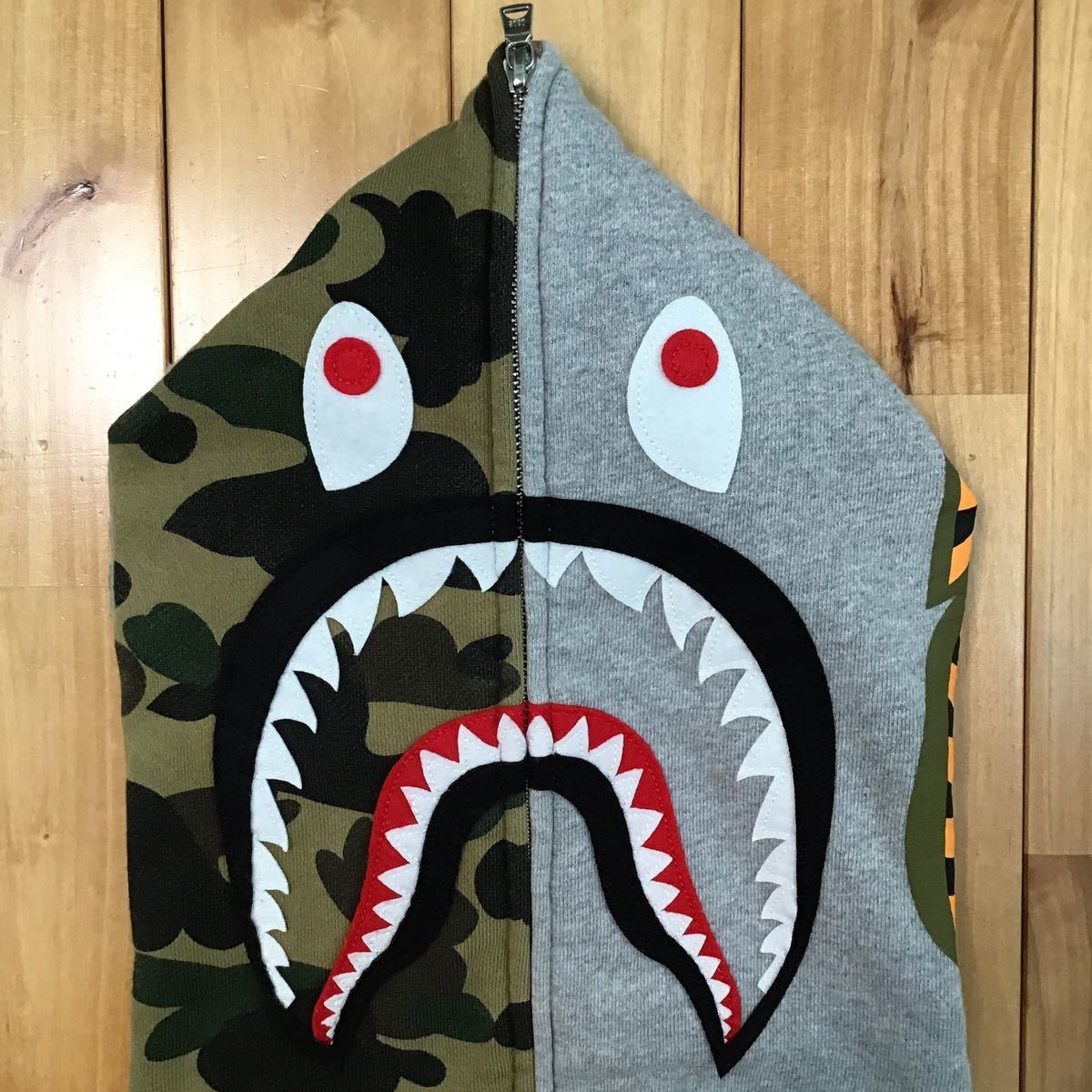 1st camo 袖切り替え シャーク パーカー Mサイズ shark full zip 1st camo 袖切り替え シャーク パーカー Mサイズ shark full zip