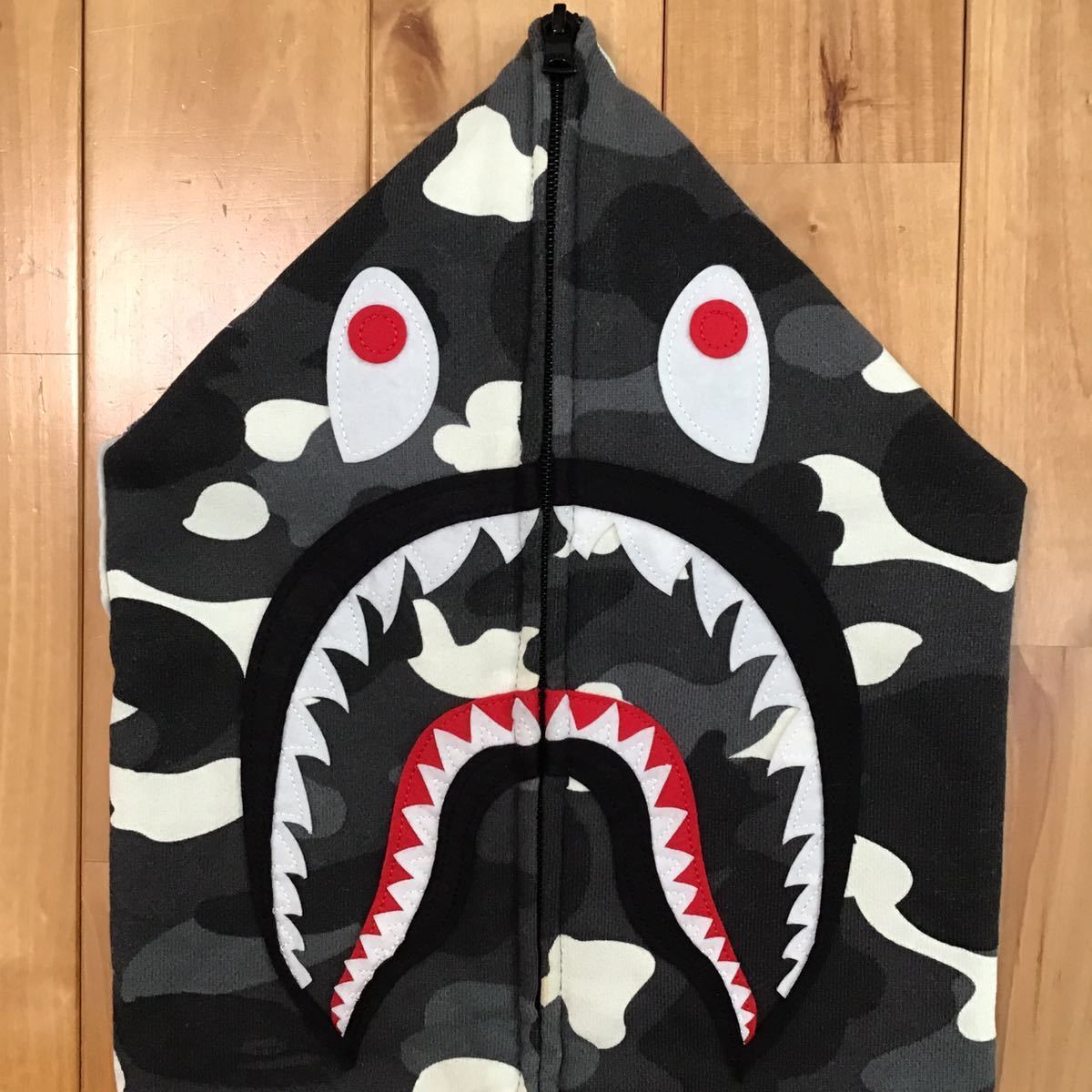 格安販売の ☆蓄光☆ city camo シャーク パーカー Lサイズ shark full