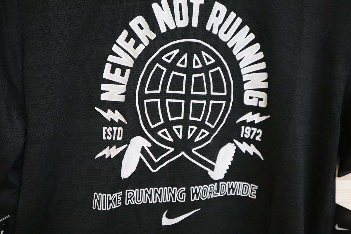 新品 定価4400円　Mサイズ　NIKE ナイキ　メンズ　ランニングシャツ　ワイルドラン　半袖Tシャツ　速乾　黒　ブラック