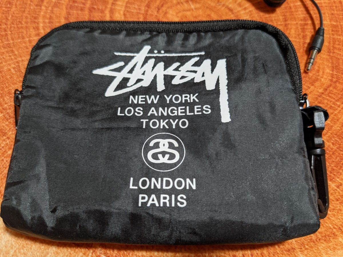 STUSSY　ポーチ　イヤホン