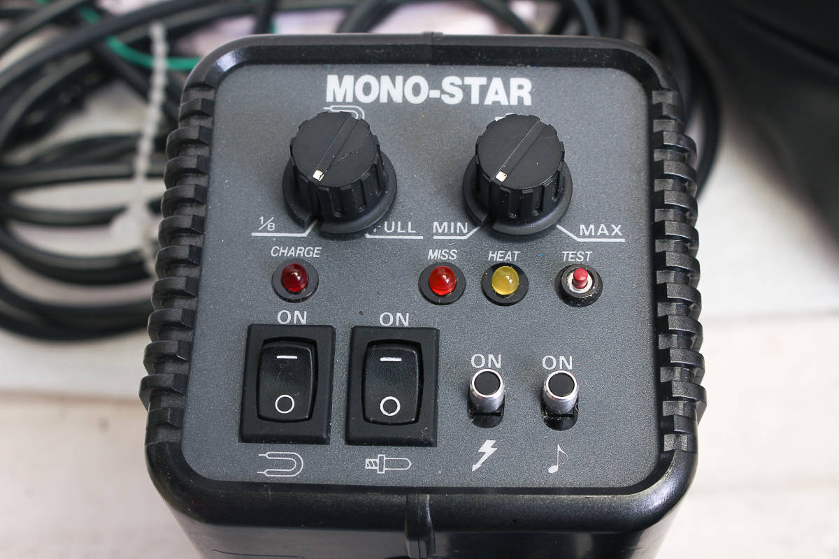 送料無料。中古。サンスターストロボ　SUN STAR STROBO MONO STAR TYPE-1　300ws
