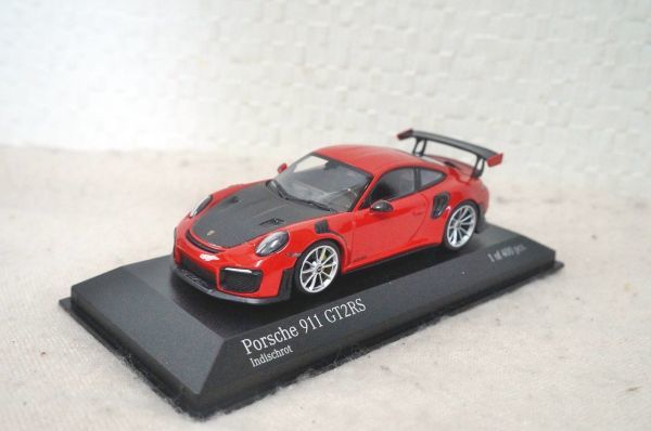 ミニチャンプス ポルシェ 911 GT2 RS 1/43 ミニカー