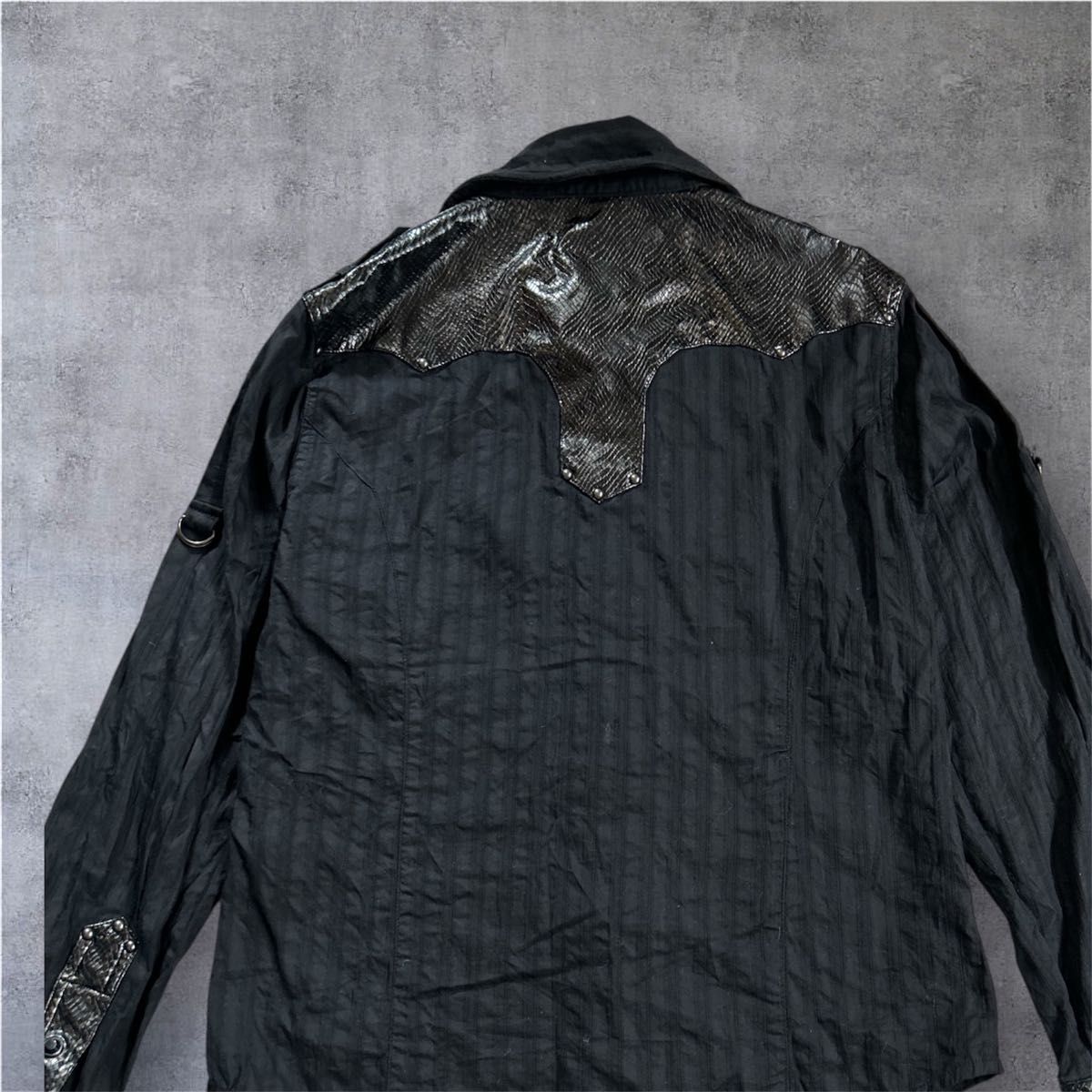 PEDESTRIAN PARADISE パイソン柄 長袖シャツ綿100 黒 y2k カジュアル 