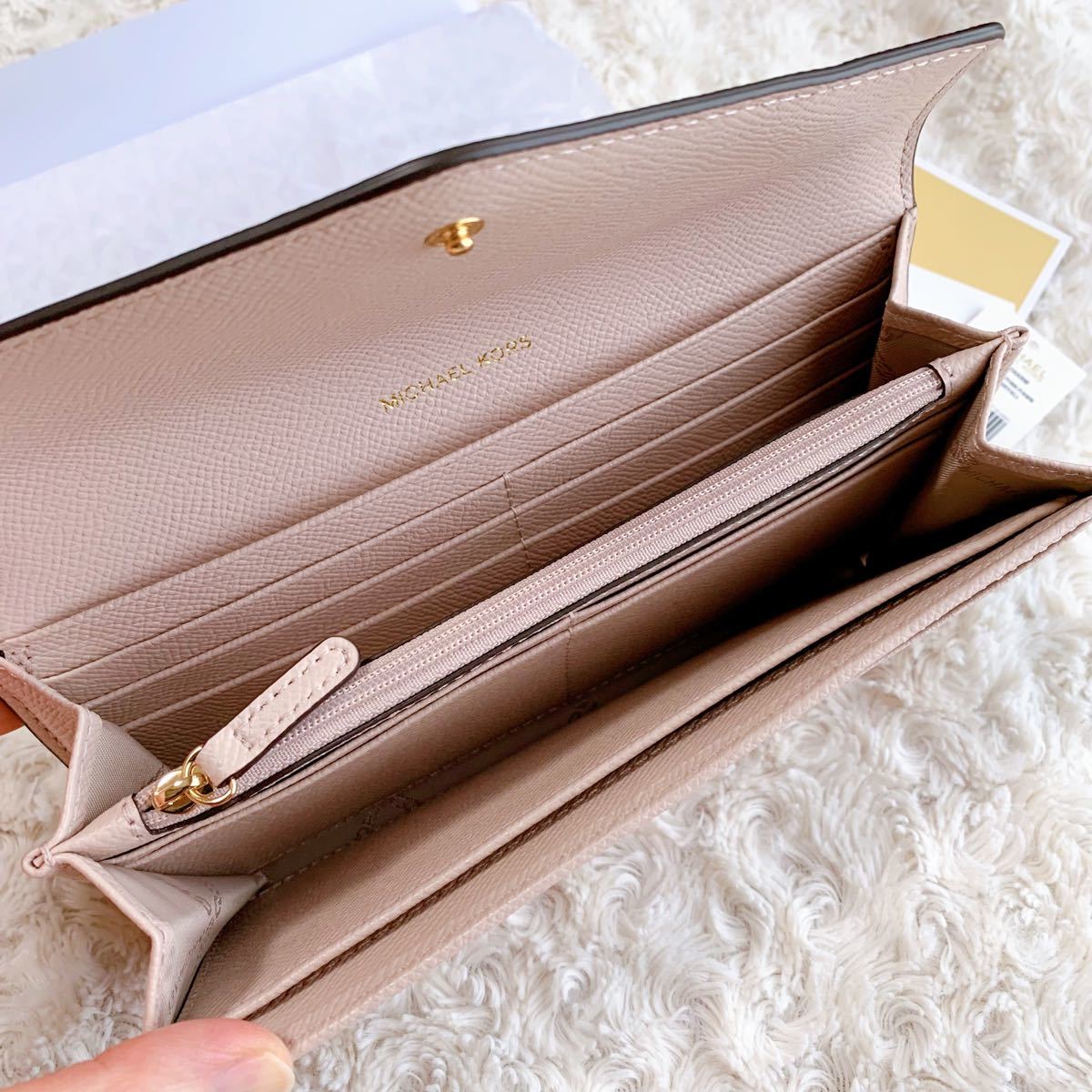 新品》 MICHAEL KORS 長財布|Yahoo!フリマ(旧PayPayフリマ) 新品》 MICHAEL KORS 長財布|Yahoo!フリマ(旧PayPayフリマ)