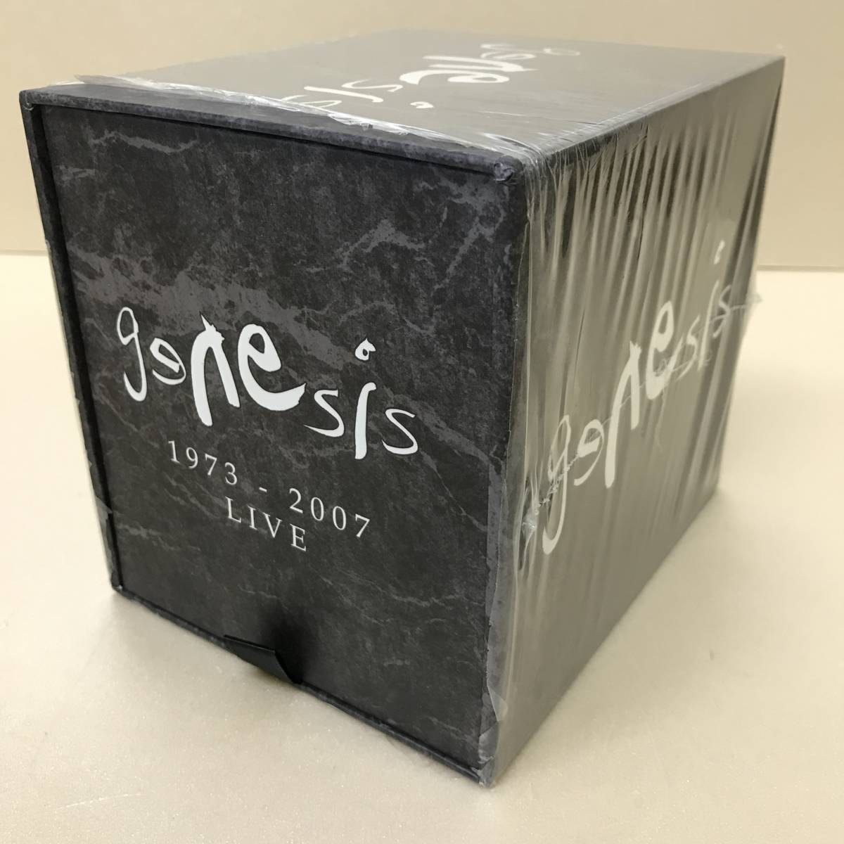 T-1165 ジェネシス genesis 「1973-2007 LIVE」8CD+3DVD ライブ 輸入盤BOX 2009年リリース リマスター ピーターガブリエル フィルコリンズ _画像1