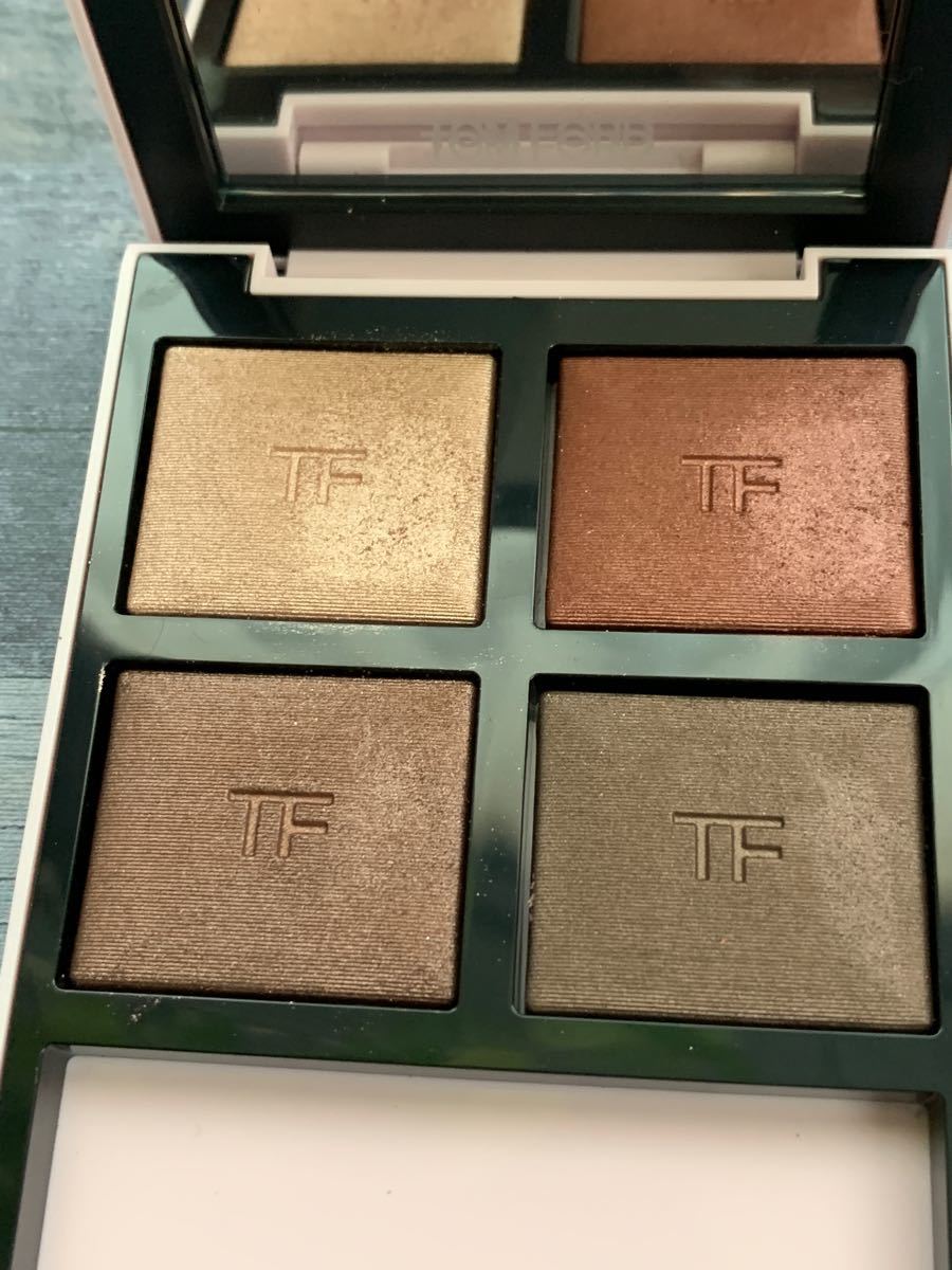 アイカラークォード　ボディヒート　 トムフォード　 TOMFORD 限定