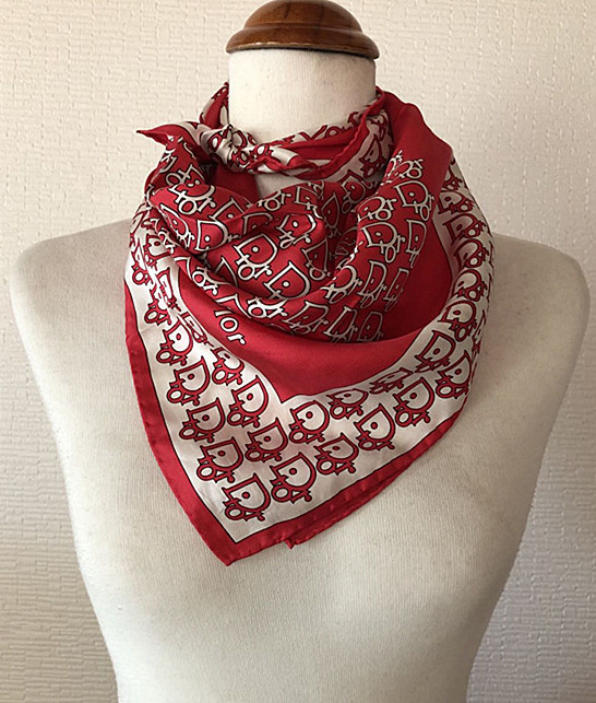 Christian Dior クリスチャンディオール シルクスカーフ Christian Dior クリスチャンディオール シルクスカーフ