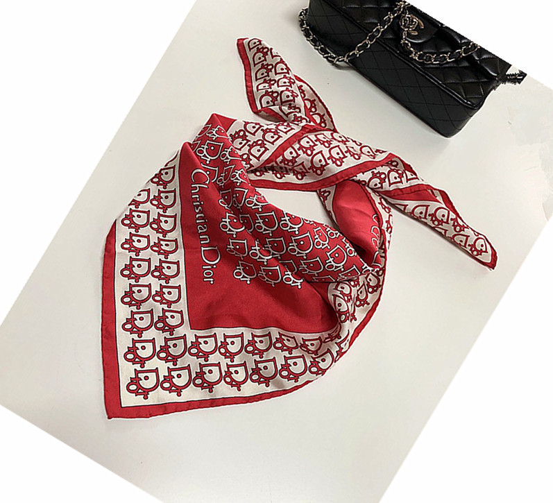 Christian Dior クリスチャンディオール シルクスカーフ Christian Dior クリスチャンディオール シルクスカーフ