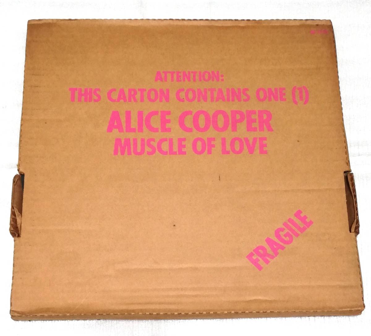 LP　ALICE COOPER アリスクーパー MUSCLE OF LOVE/段ボールジャケ/BS-2748/US盤_画像1