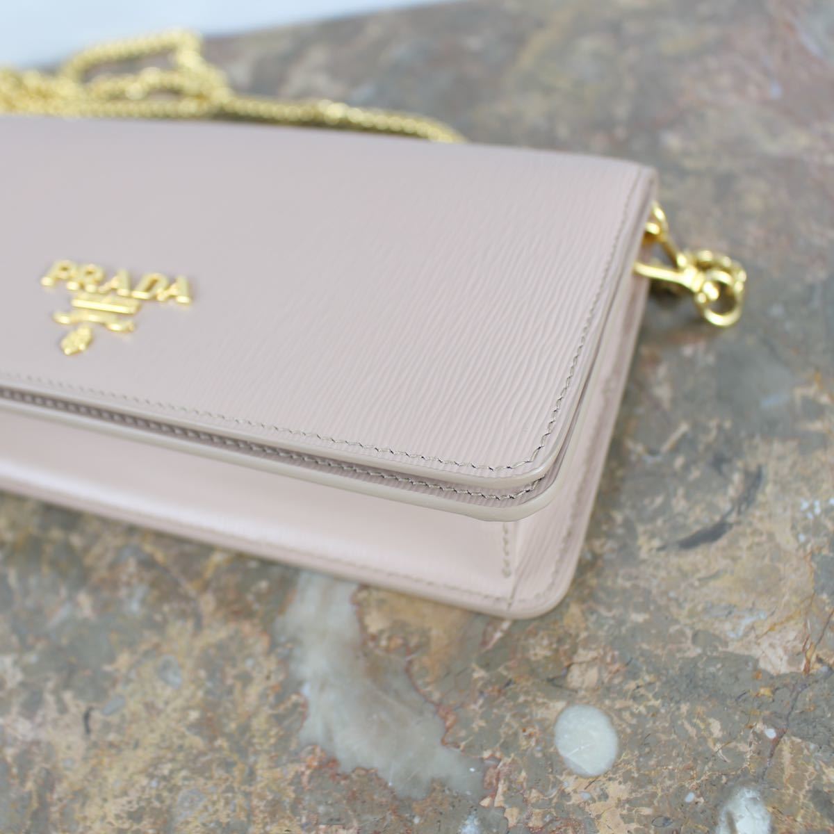 PRADA LOGO LEATHER CHAIN WALLET SHOULDER BAG/プラダロゴレザー