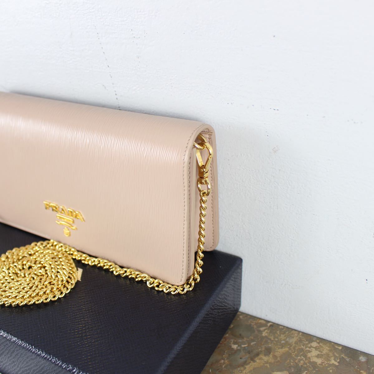 PRADA LOGO LEATHER CHAIN WALLET SHOULDER BAG/プラダロゴレザー