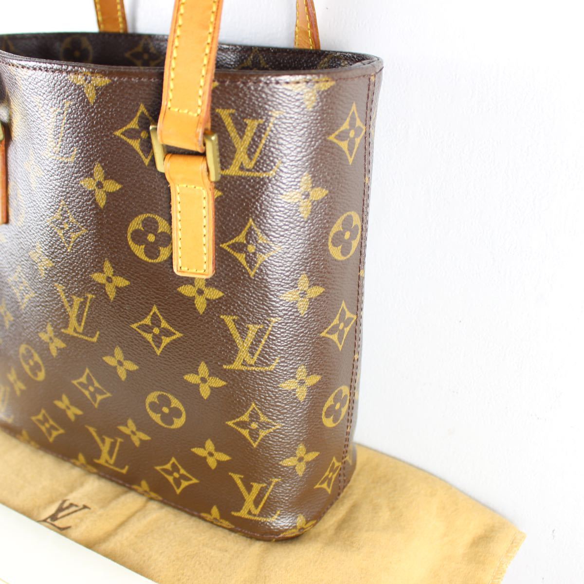 LOUIS VUITTON M51172 SR1002 MONOGRAM PATTERNED HAND BAG MADE LOUIS VUITTON M51172 SR1002 MONOGRAM PATTERNED HAND BAG MADE