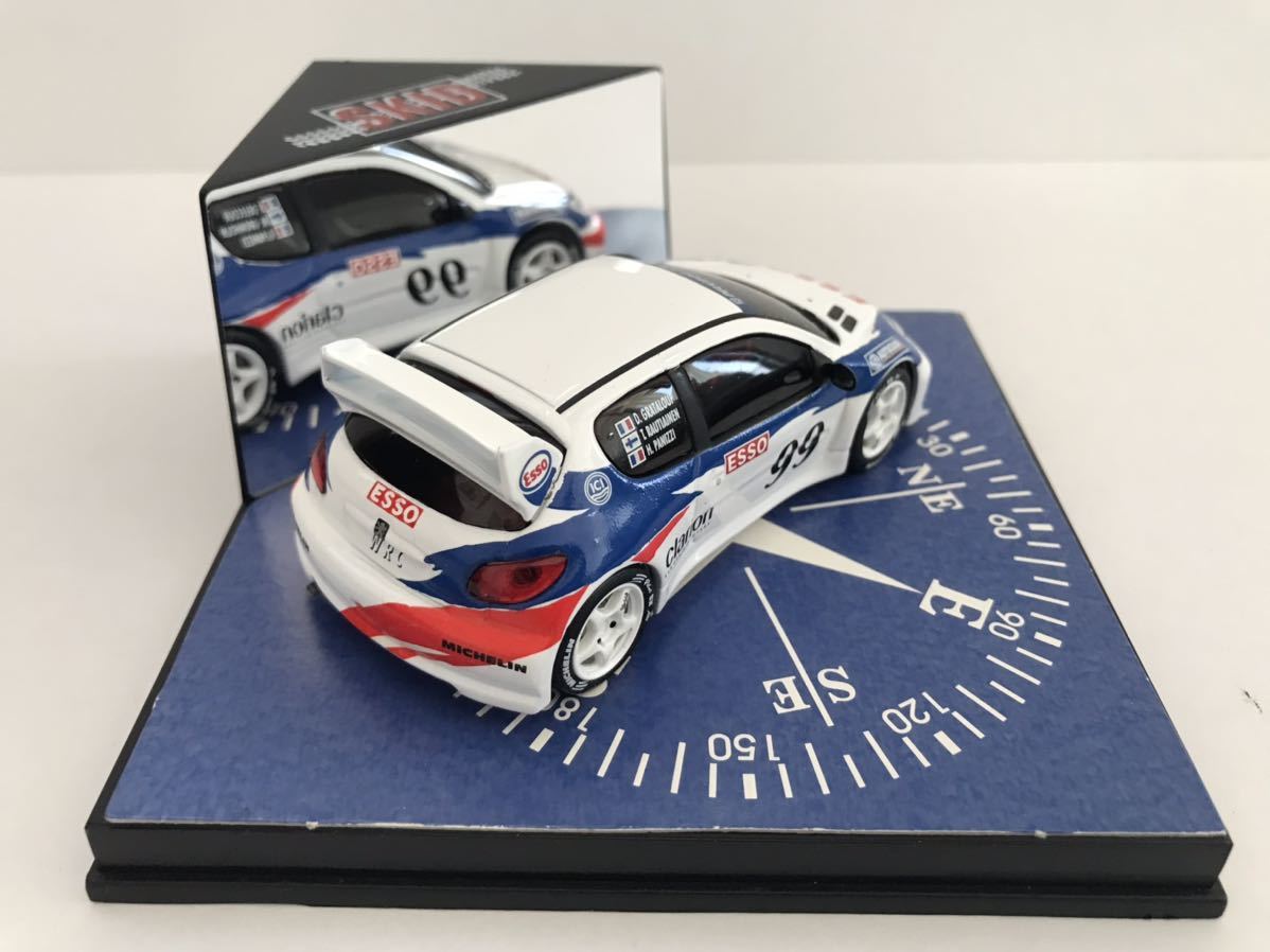 1/43 Peugeot 206WRC Paris salon 