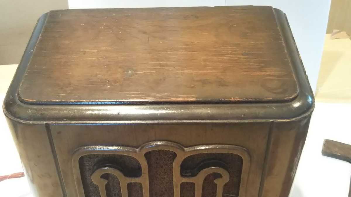 ヤフオク! - 大阪マルサン(株)、真空管ラジオ、型式不明、戦前昭和