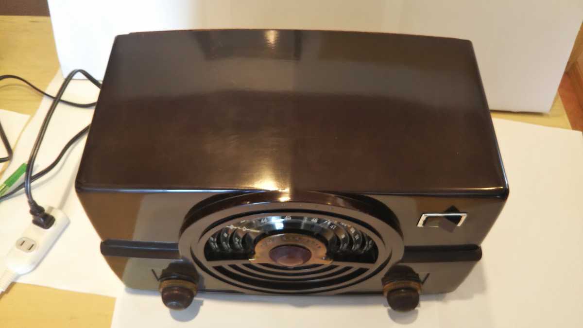ゼニスZENITH(アメリカ)、真空管ラジオ、7H820型(1948年 ゼニスZENITH(アメリカ)、真空管ラジオ、7H820型(1948年
