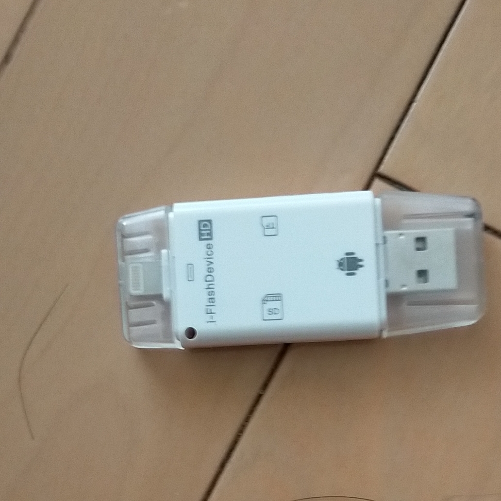 iPhone カードリーダー USBメモリー TOSHIBA Android MICRO USB SDカード データ転送 iPad