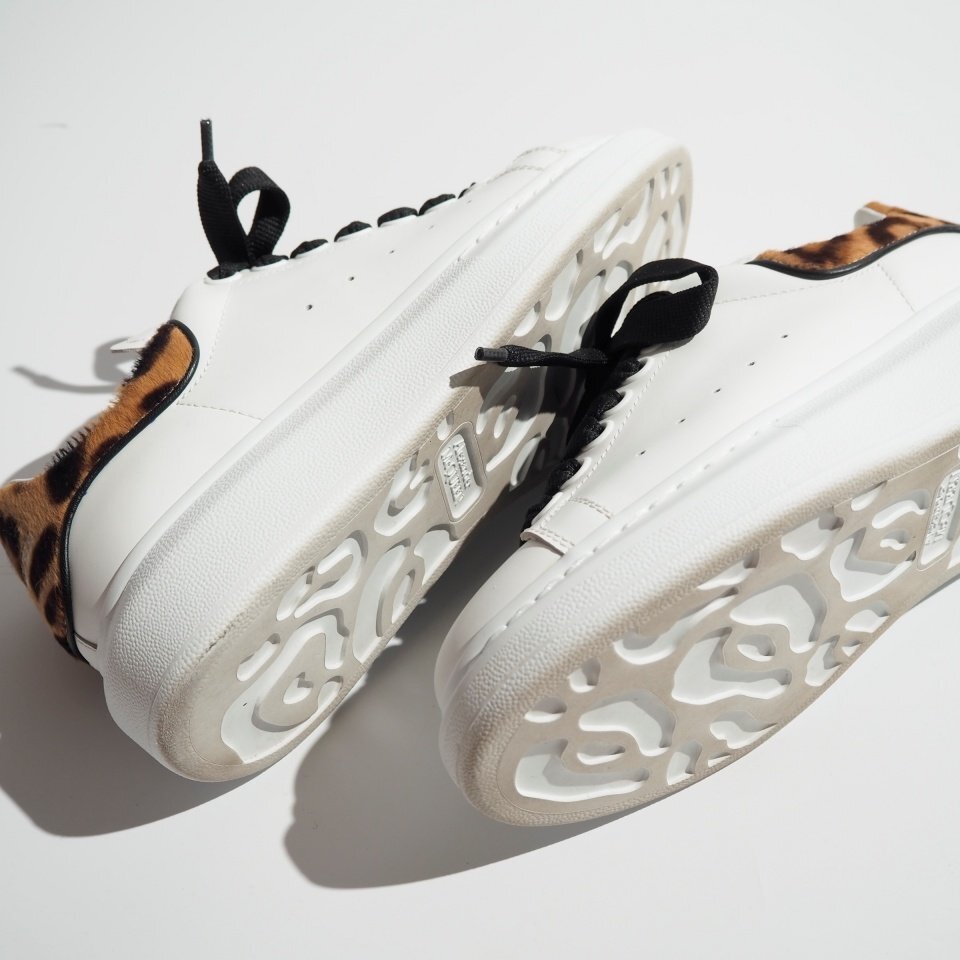 R6369P ▼ALEXANDER McQUEEN アレキサンダーマックイーン▼ レザースニーカー ホワイト レオパード 35(22.5cm) / 586407 シューズ 白 mks_画像4
